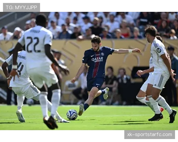 皇马中锋短缺问题逐步反映，对赛季成绩走势形成制约